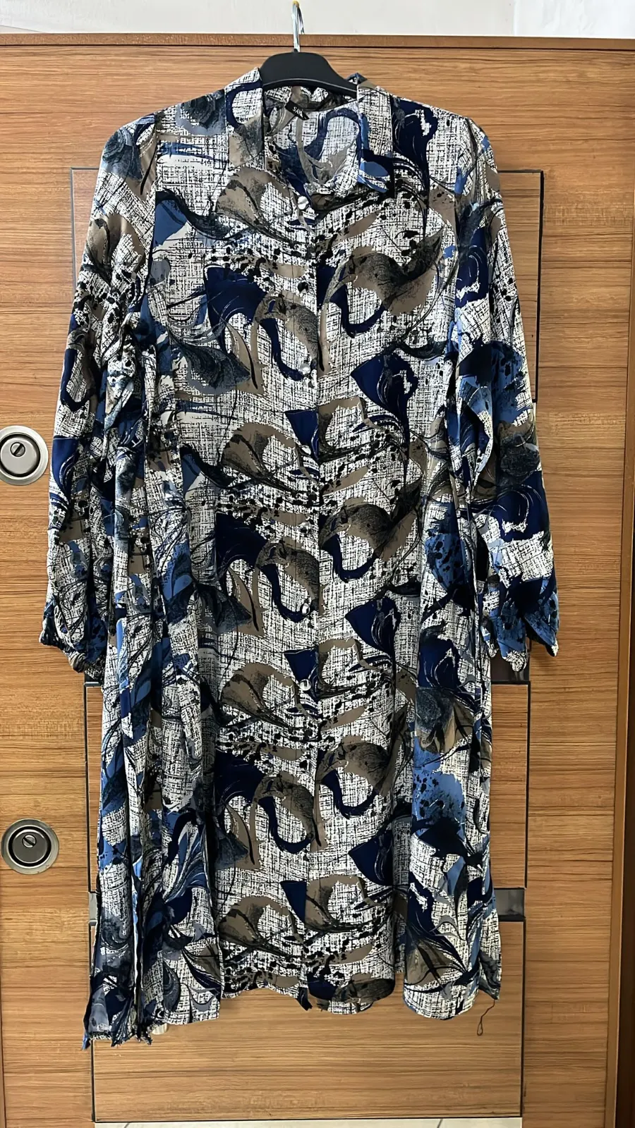 VİSKON GÖMLEK görsel 1 – Kadın