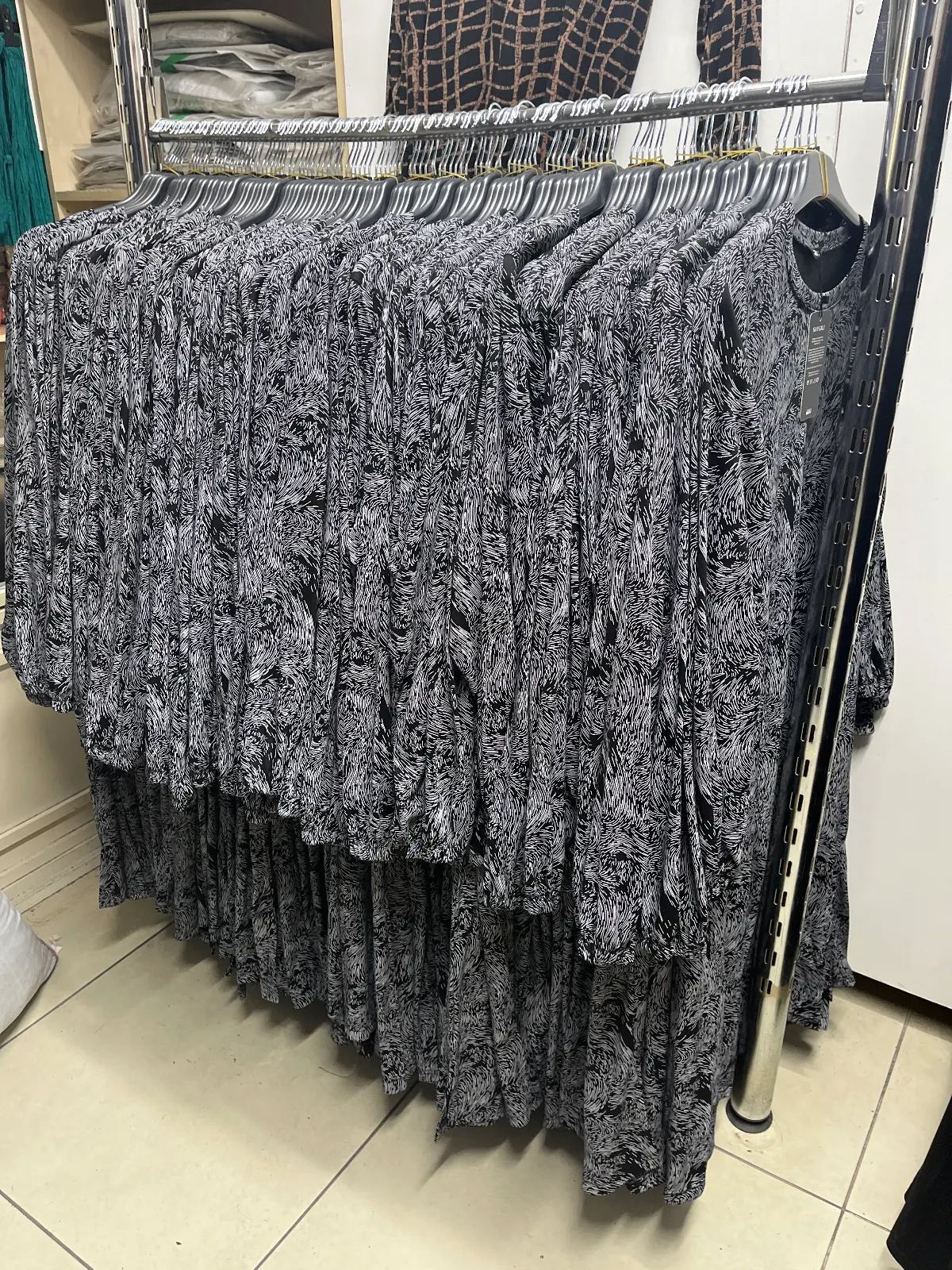 Battal tunik görsel 3 – Kadın